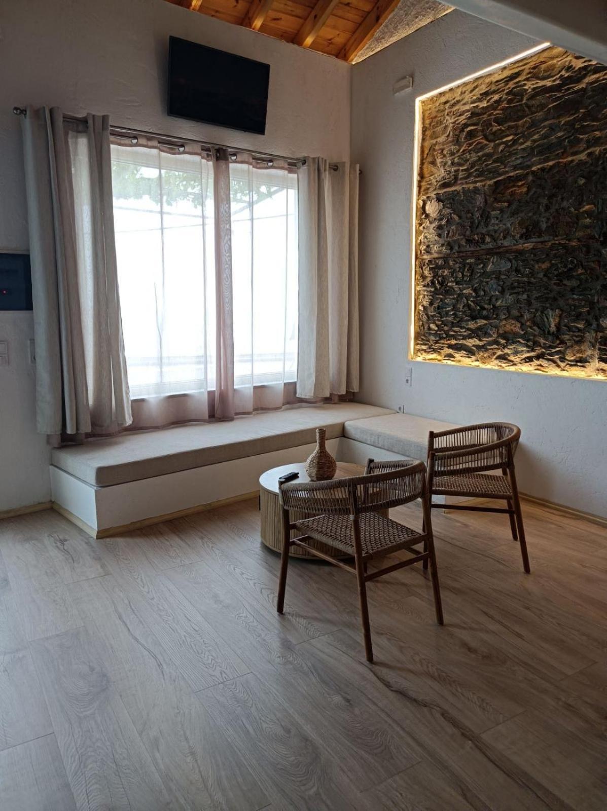 Apartamento Michalelis Loft & Cave Plomari Exterior foto